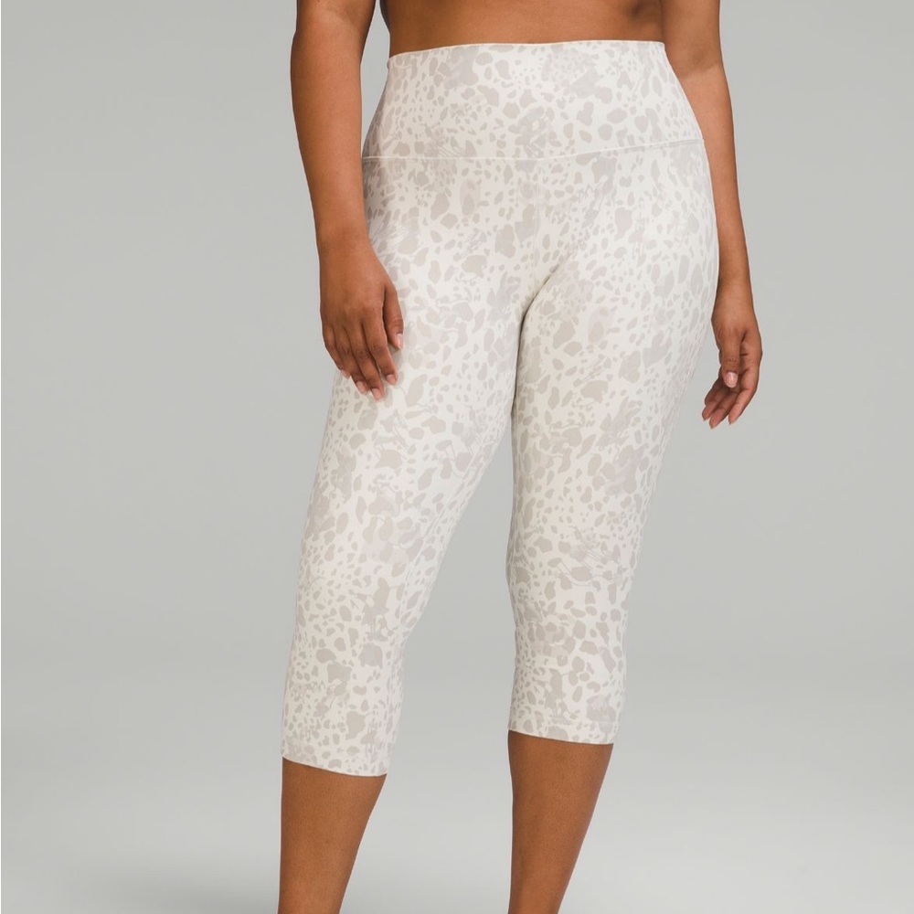 Lululemon Align cheetah camo white. NWOT
